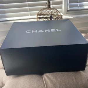 Chanel XL Box for large shopping tote